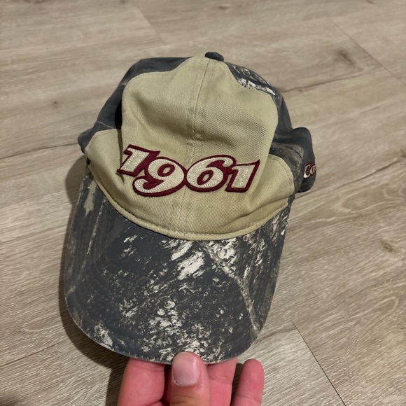 Vintage Cabelas 1961 “Field Tester” Two-Tone Cap - Picture 1 of 4